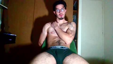 Snapshot of jotarojas1 chatting on November 4, 4:55 am jotarojas1 online show from November 4, 4:55 am