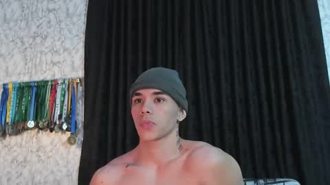 Im Jouliano online show from February 18, 11:41 pm