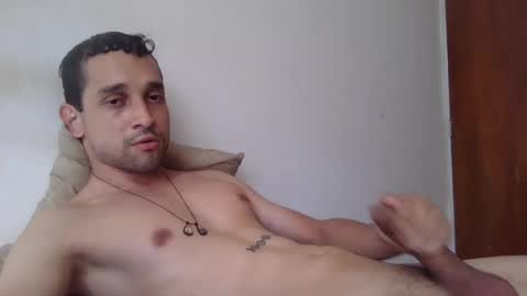 Snapshot of jovenvergonguapo09 chatting on July 28, 8:52 pm Van Helsing online show from July 28, 8:52 pm