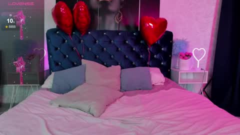 Joy Barker online show from February 4, 7:55 pm