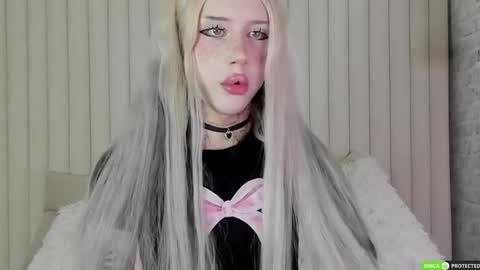 Joy Barker online show from November 4, 1:54 pm