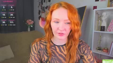 Snapshot of joyce_jones chatting on October 4, 7:01 pm joyce_jones online show from October 4, 7:01 pm