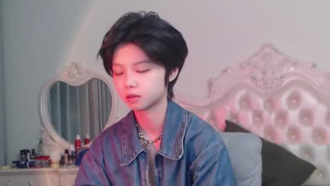 joycekay online show from March 4, 10:27 pm