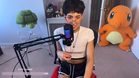 Snapshot of joystickjackie chatting on September 11, 6:41 pm Jackie Joy online show from September 11, 6:41 pm