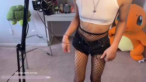 Snapshot of joystickjackie chatting on September 23, 6:44 pm Jackie Joy online show from September 23, 6:44 pm