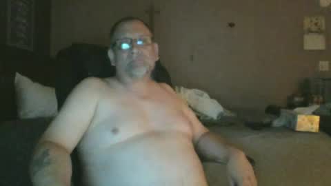 jpetz69257238 online show from June 19, 2:49 am