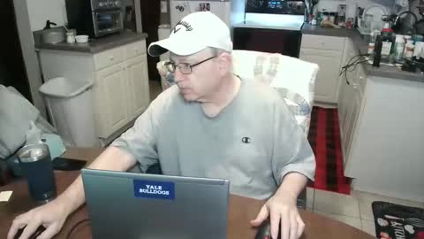 Snapshot of jpmel99 chatting on January 14, 10:27 am jpmel99 online show from January 14, 10:27 am