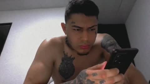 Snapshot of jq401055 chatting on December 1, 9:48 pm Jaxxx67 online show from December 1, 9:48 pm