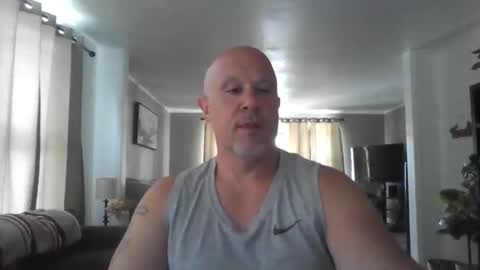 jr1871 online show from June 4, 5:52 pm