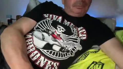 Snapshot of jraiven chatting on December 30, 12:22 am Soy Rai online show from December 30, 12:22 am