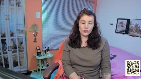 Snapshot of jrcami chatting on October 5, 8:51 pm Camila Buitrago online show from October 5, 8:51 pm