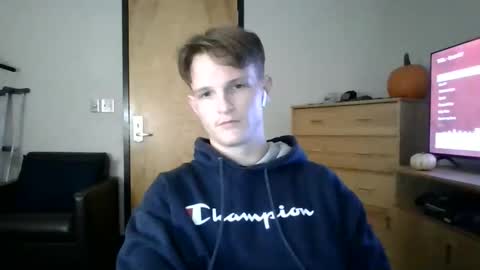 Snapshot of js66758 chatting on November 4, 8:52 pm jssssss online show from November 4, 8:52 pm