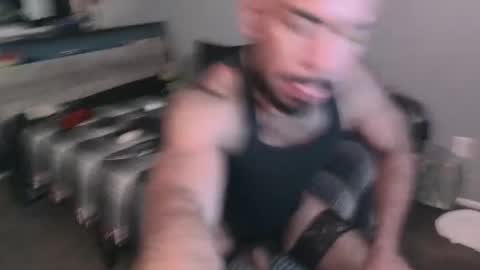 Snapshot of jspun951 chatting on February 23, 10:49 am jspun951 online show from February 23, 10:49 am