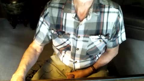 Snapshot of jt335577 chatting on April 13, 4:23 pm jt335577 online show from April 13, 4:23 pm