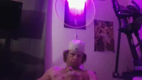 Snapshot of jthesleepy100k chatting on September 30, 7:24 am jthesleepy100k online show from September 30, 7:24 am