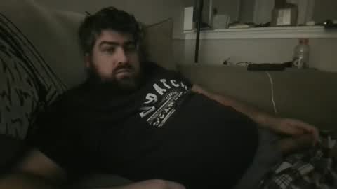 Snapshot of jthompson813 chatting on December 2, 3:15 am jthompson813 online show from December 2, 3:15 am