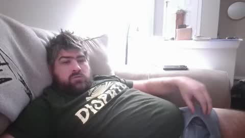 Snapshot of jthompson813 chatting on December 11, 1:28 pm jthompson813 online show from December 11, 1:28 pm