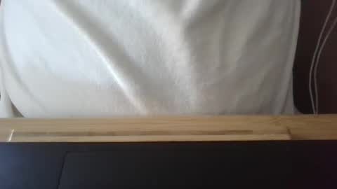 Snapshot of jthompson813 chatting on January 1, 3:24 pm jthompson813 online show from January 1, 3:24 pm