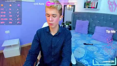 Juandii online show from December 3, 2:59 pm