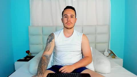 Snapshot of juan__jimenez chatting on October 28, 8:11 pm Juan online show from October 28, 8:11 pm