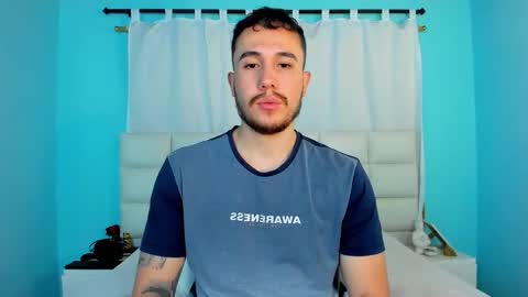 Snapshot of juan__jimenez chatting on December 14, 10:36 pm Juan online show from December 14, 10:36 pm