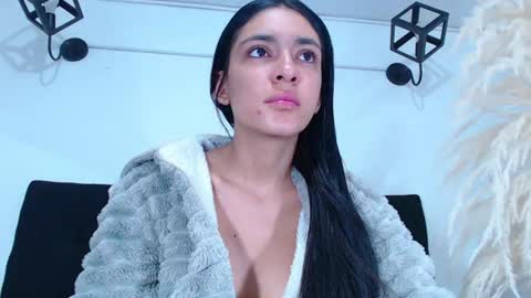    online show from July 29, 12:03 pm