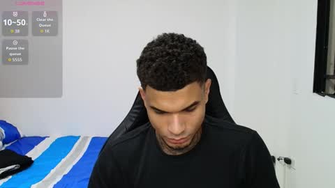 Snapshot of juan_gomez_1 chatting on February 1, 12:31 am juan_gomez_1 online show from February 1, 12:31 am