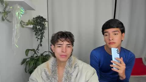 Snapshot of juan_one1 chatting on January 9, 2:25 am juan_one1 online show from January 9, 2:25 am