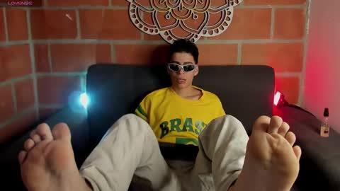 Juan Posada online show from March 7, 4:15 pm