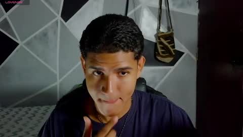 Juan online show from May 15, 11:23 pm