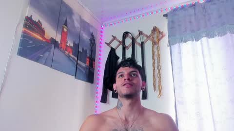 Snapshot of juanbladde chatting on January 25, 2:25 pm Juan Esteban online show from January 25, 2:25 pm