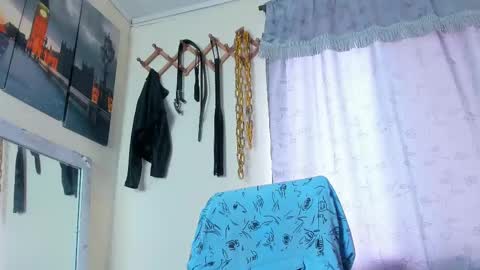 Snapshot of juanbladde chatting on February 13, 12:43 pm Juan Esteban online show from February 13, 12:43 pm