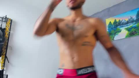 Snapshot of juanbladde chatting on February 15, 5:09 pm Juan Esteban online show from February 15, 5:09 pm