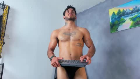 Snapshot of juanbladde chatting on February 20, 6:26 am Juan Esteban online show from February 20, 6:26 am