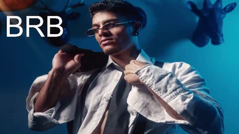 Juan Esteban online show from July 10, 11:24 am