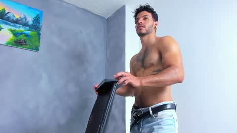 Juan Esteban online show from July 28, 12:48 pm