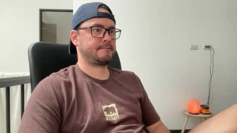 juanchom online show from March 24, 3:28 pm