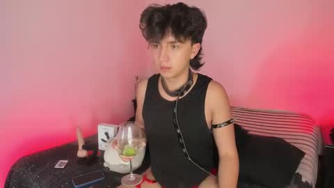 juandaaa__ online show from December 19, 2:51 am