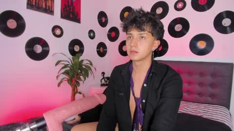 Snapshot of juandaaa__ chatting on June 5, 6:52 am juandaaa__ online show from June 5, 6:52 am