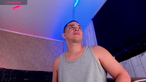 Juan David online show from March 6, 2:08 pm