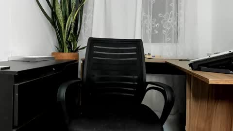 Snapshot of juandiegokingx chatting on November 8, 1:17 am Juan Diego Uribe online show from November 8, 1:17 am