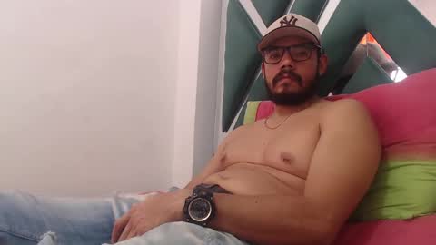 juanfe_style online show from September 16, 6:09 pm