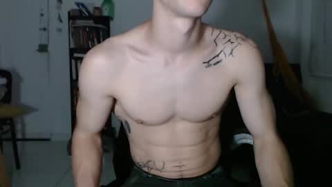 Snapshot of juanisimo_ chatting on January 20, 4:10 am JUANISIMO online show from January 20, 4:10 am