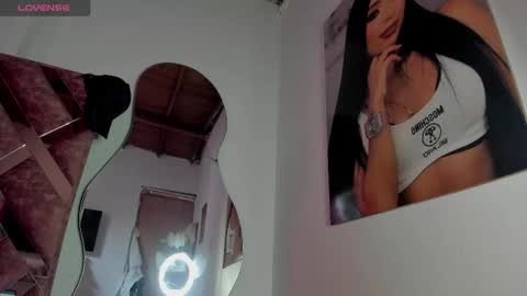 Juanita online show from February 28, 2:07 pm