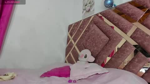 Juanita online show from May 29, 1:58 am