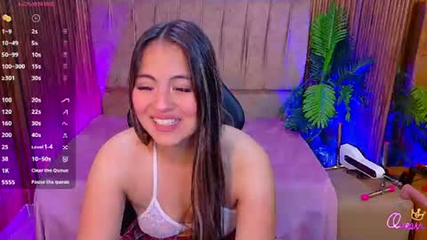 JUANITA online show from June 27, 11:37 am