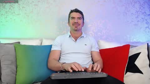 Juan k online show from January 7, 1:13 pm