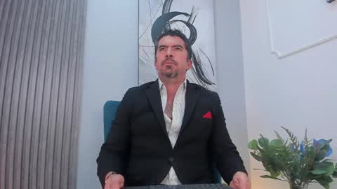 Juan k online show from May 13, 2:42 am