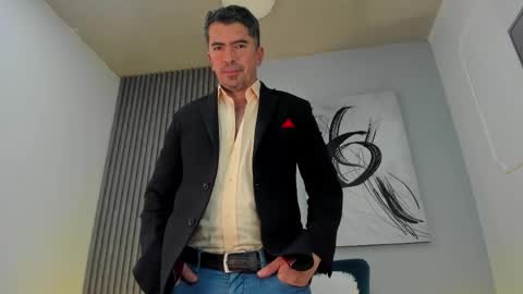 Juan k online show from May 15, 2:57 pm