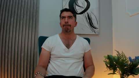 Juan k online show from May 17, 3:15 am